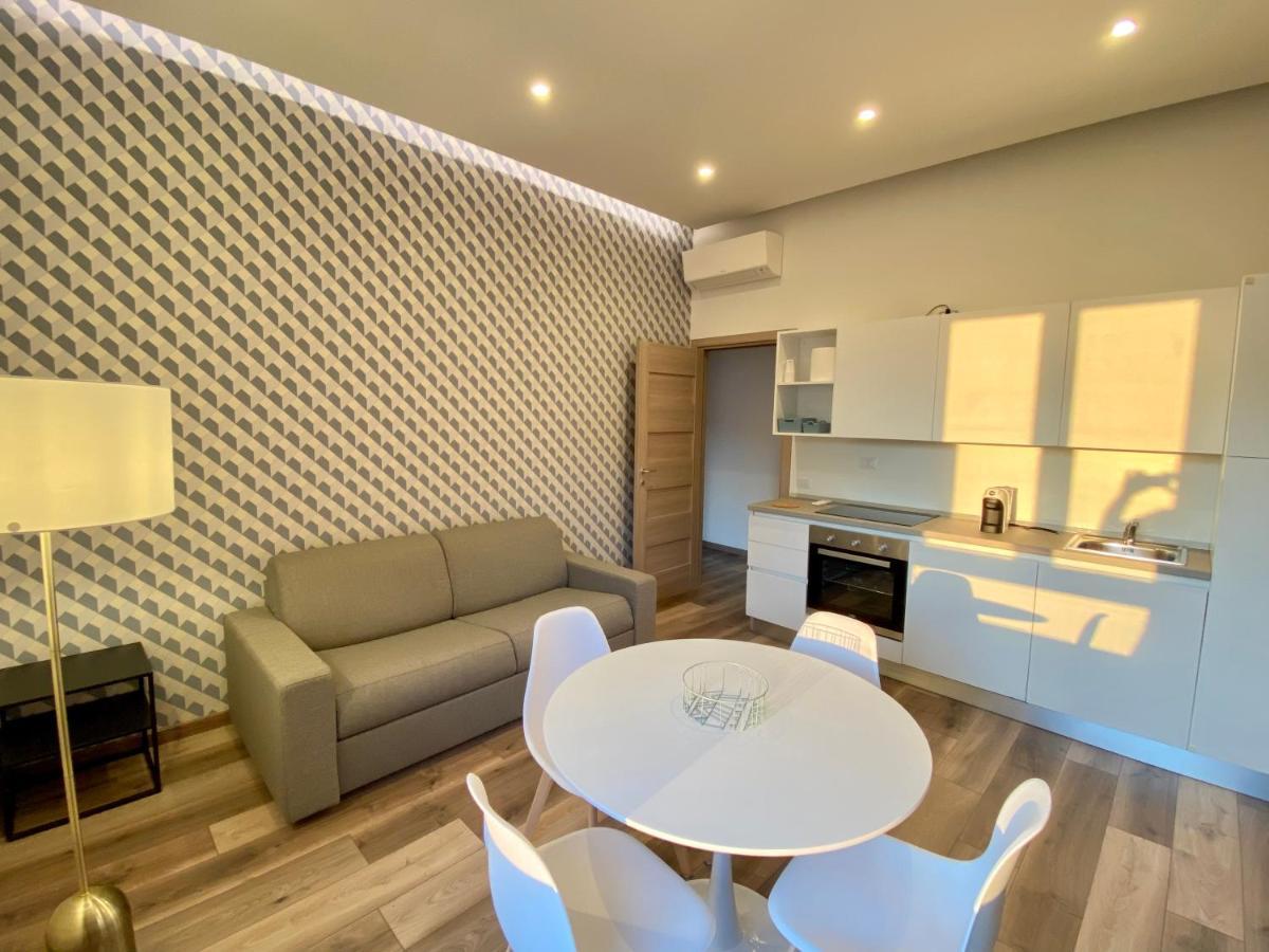 Suite Boutique Moscova Milano Exterior foto