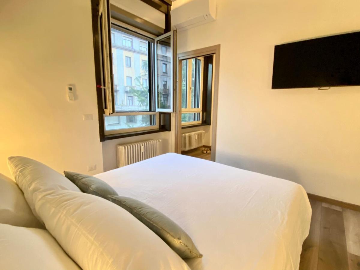 Suite Boutique Moscova Milano Exterior foto