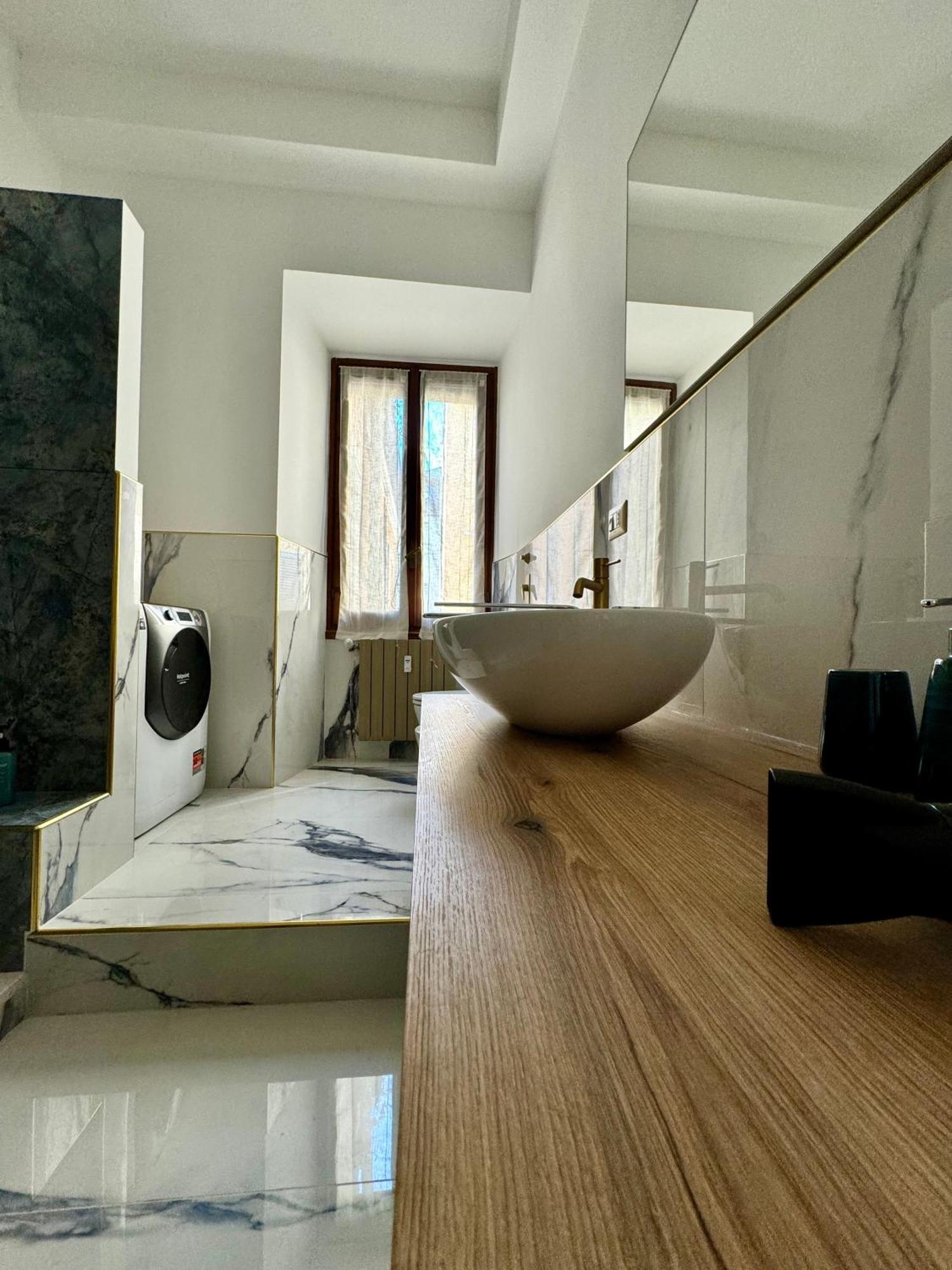 Suite Boutique Moscova Milano Exterior foto